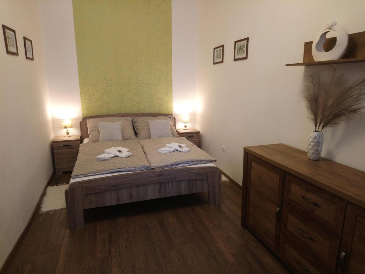 Dolina Apartman Еґер Екстер'єр фото