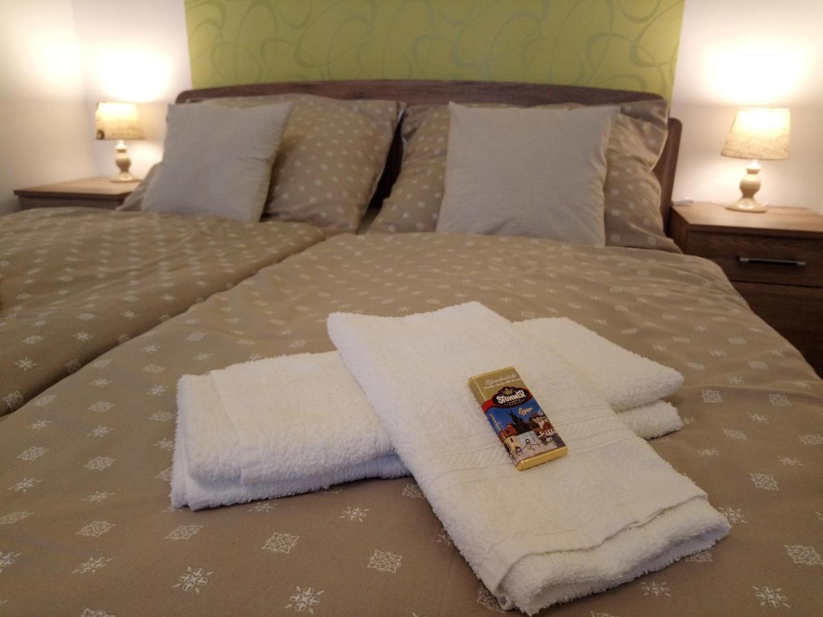 Dolina Apartman Еґер Екстер'єр фото